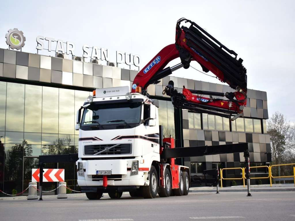 Volvo FH 520 8x2 EFFER 850 Fly Jib Winch 5th - Автоманипулятор, Тягач: фото 2 Volvo FH 520 8x2 EFFER 850 Fly Jib Winch 5th - Автоманипулятор, Тягач: фото 2