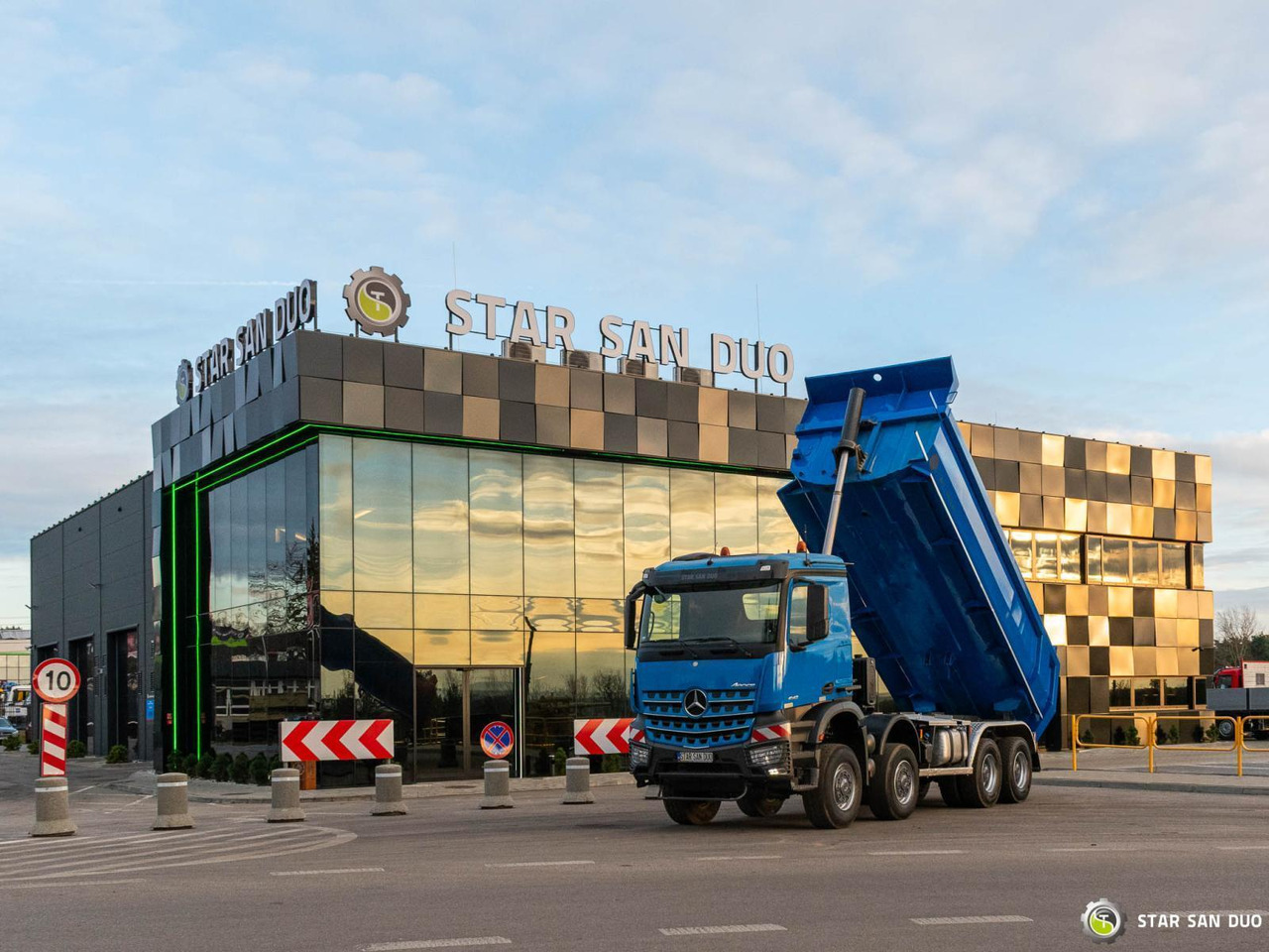 - Самосвал: фото 2 - Самосвал: фото 2