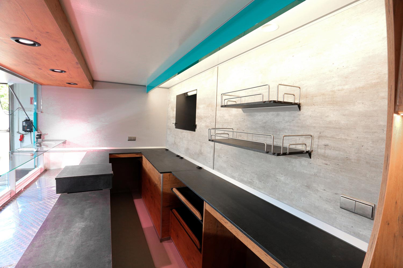 Verkaufsanhänger BORCO HÖHNS - Торговый прицеп: фото 4 Verkaufsanhänger BORCO HÖHNS - Торговый прицеп: фото 4