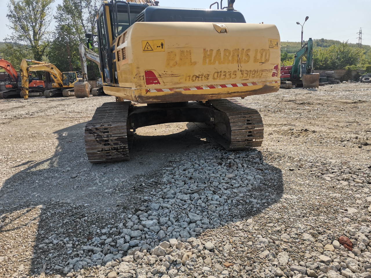 KOMATSU PC240 - Экскаватор: фото 3 KOMATSU PC240 - Экскаватор: фото 3