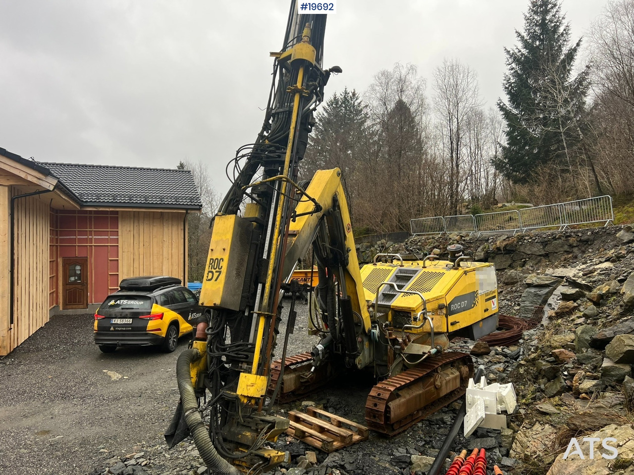 Atlas Copco D7-01 - Буровая машина: фото 1 Atlas Copco D7-01 - Буровая машина: фото 1