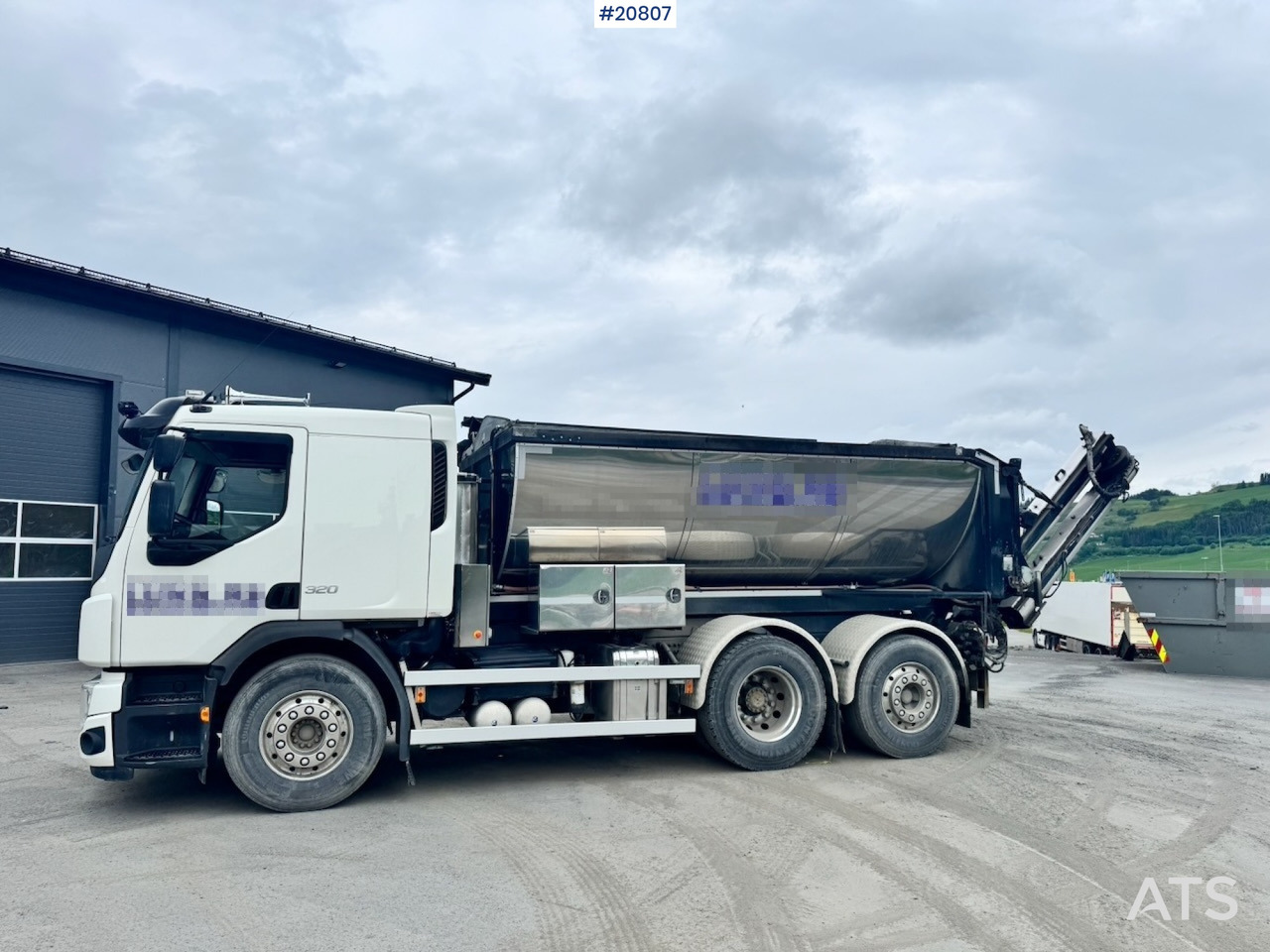 Volvo FE320 - Грузовик, Асфальтоукладочная техника: фото 1 Volvo FE320 - Грузовик, Асфальтоукладочная техника: фото 1