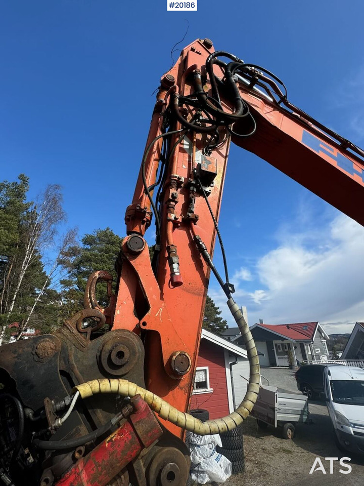 Экскаватор Hitachi EX135W: фото 20