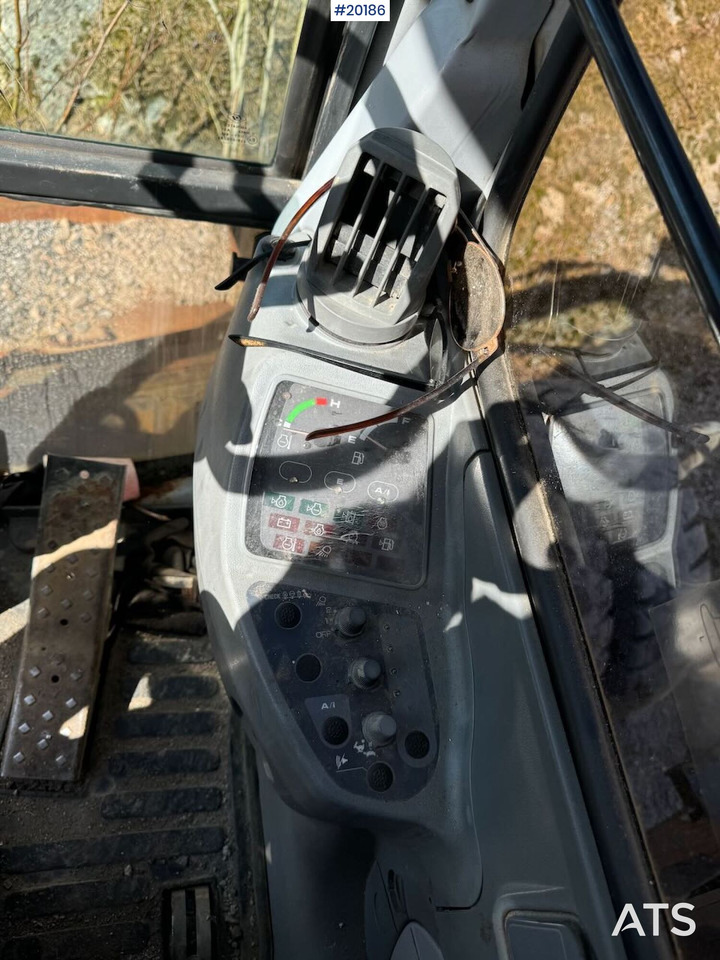 Экскаватор Hitachi EX135W: фото 10