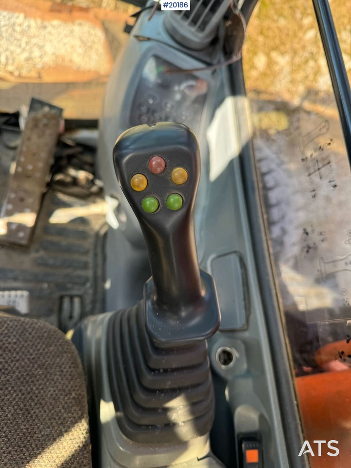 Экскаватор Hitachi EX135W: фото 12