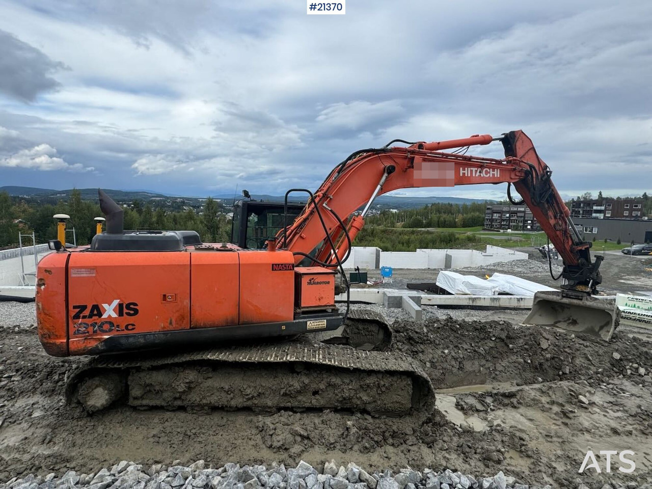Hitachi ZX210LC-5B Beltegraver m/ tilt, skuffe og GPS. - Гусеничный экскаватор: фото 5 Hitachi ZX210LC-5B Beltegraver m/ tilt, skuffe og GPS. - Гусеничный экскаватор: фото 5