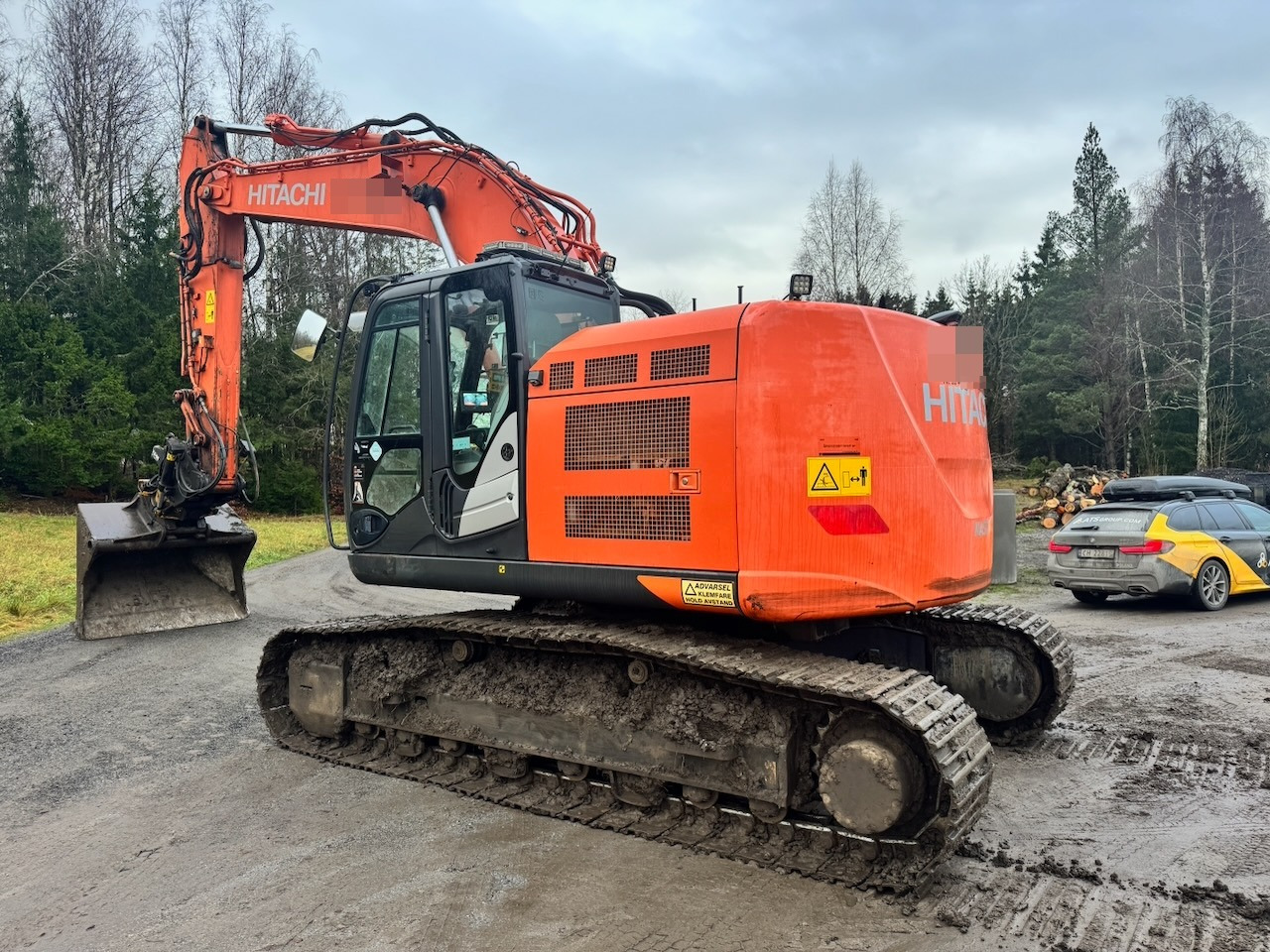 Hitachi ZX225USRLC-6 Beltegraver m/ Rototilt, 2 skuffer og Easy Dig. SE VIDEO - Гусеничный экскаватор: фото 4 Hitachi ZX225USRLC-6 Beltegraver m/ Rototilt, 2 skuffer og Easy Dig. SE VIDEO - Гусеничный экскаватор: фото 4