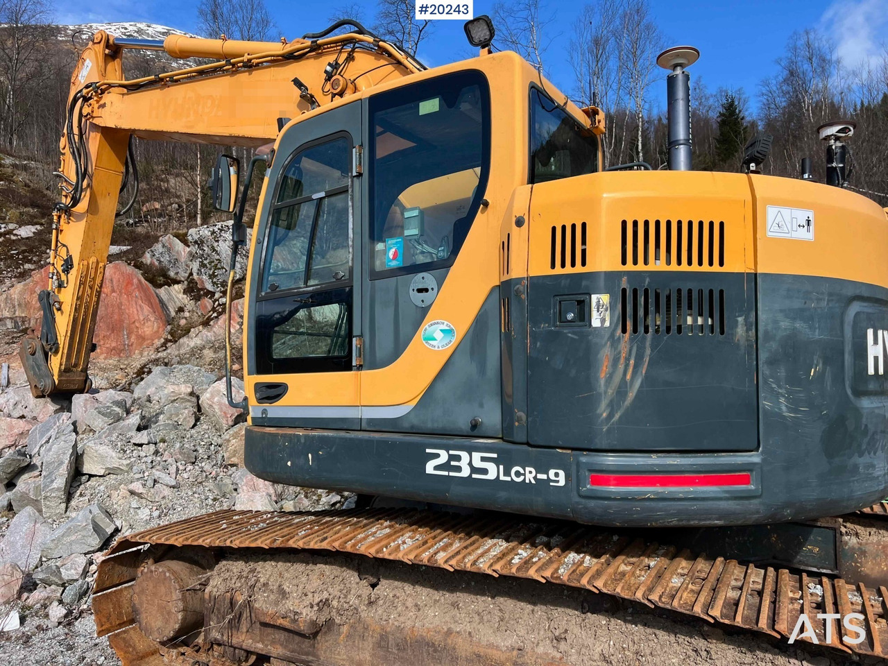 Hyundai Robex 235LCR-9 - Экскаватор: фото 5 Hyundai Robex 235LCR-9 - Экскаватор: фото 5