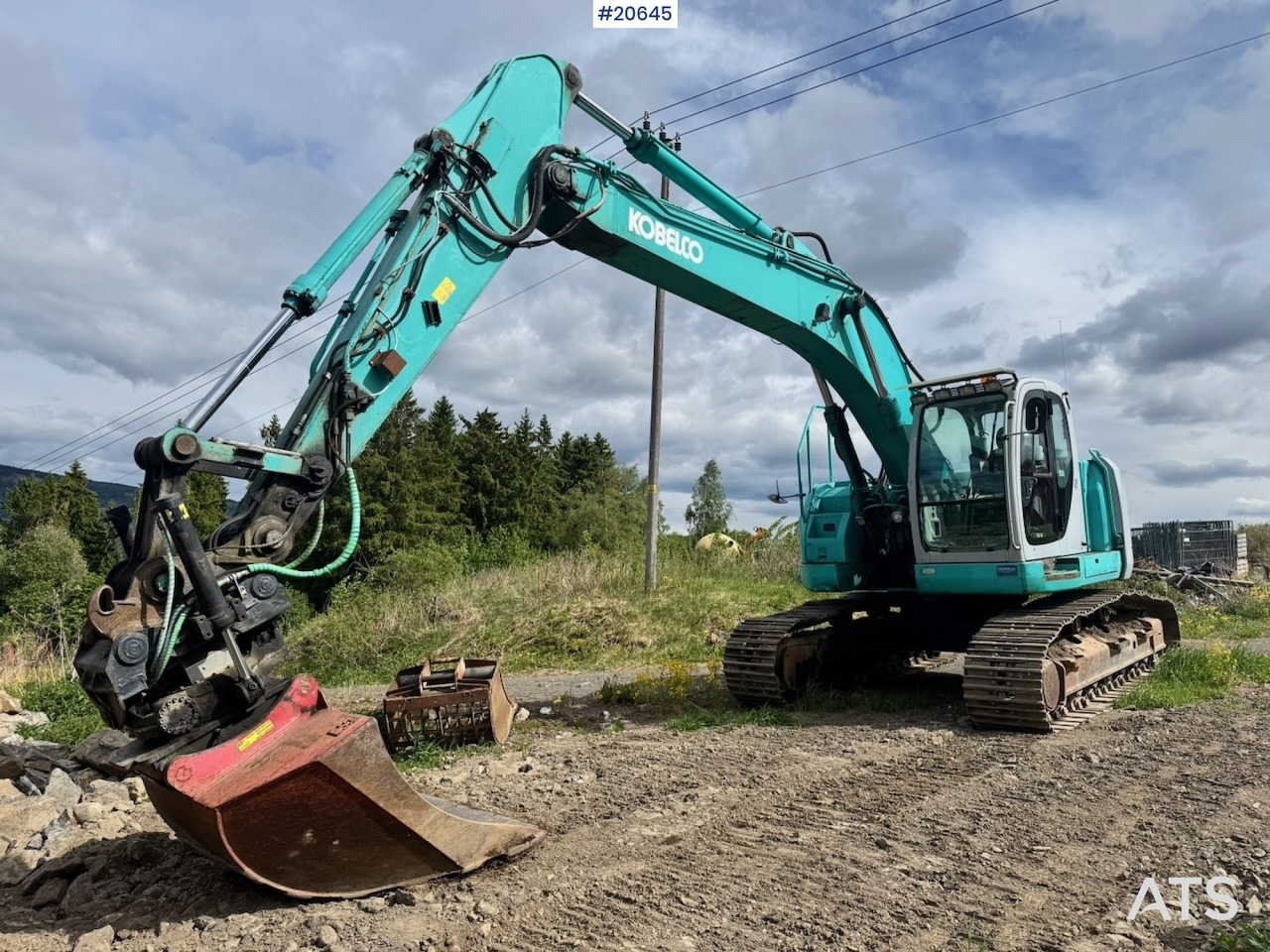 Kobelco SK235SR - Экскаватор: фото 1 Kobelco SK235SR - Экскаватор: фото 1