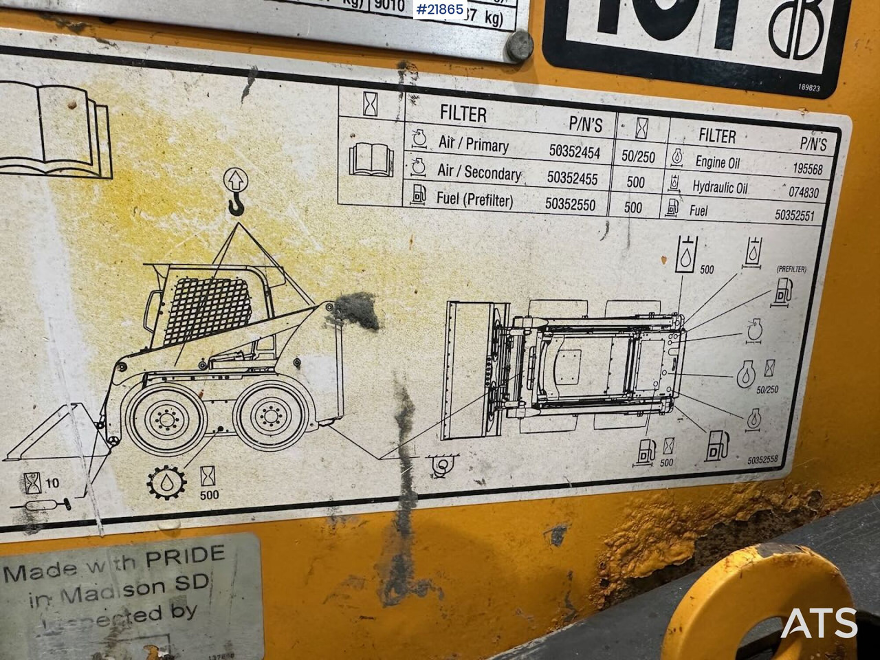 Мини-погрузчик с бортовым поворотом Mustang 220R kompaktlaster m/planeringskuffe og pallegafler: фото 26 Мини-погрузчик с бортовым поворотом Mustang 220R kompaktlaster m/planeringskuffe og pallegafler: фото 26