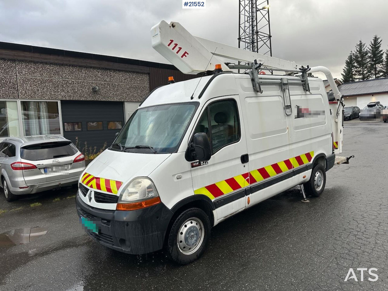 Renault Master - Грузовик с подъемником, Цельнометаллический фургон: фото 2 Renault Master - Грузовик с подъемником, Цельнометаллический фургон: фото 2