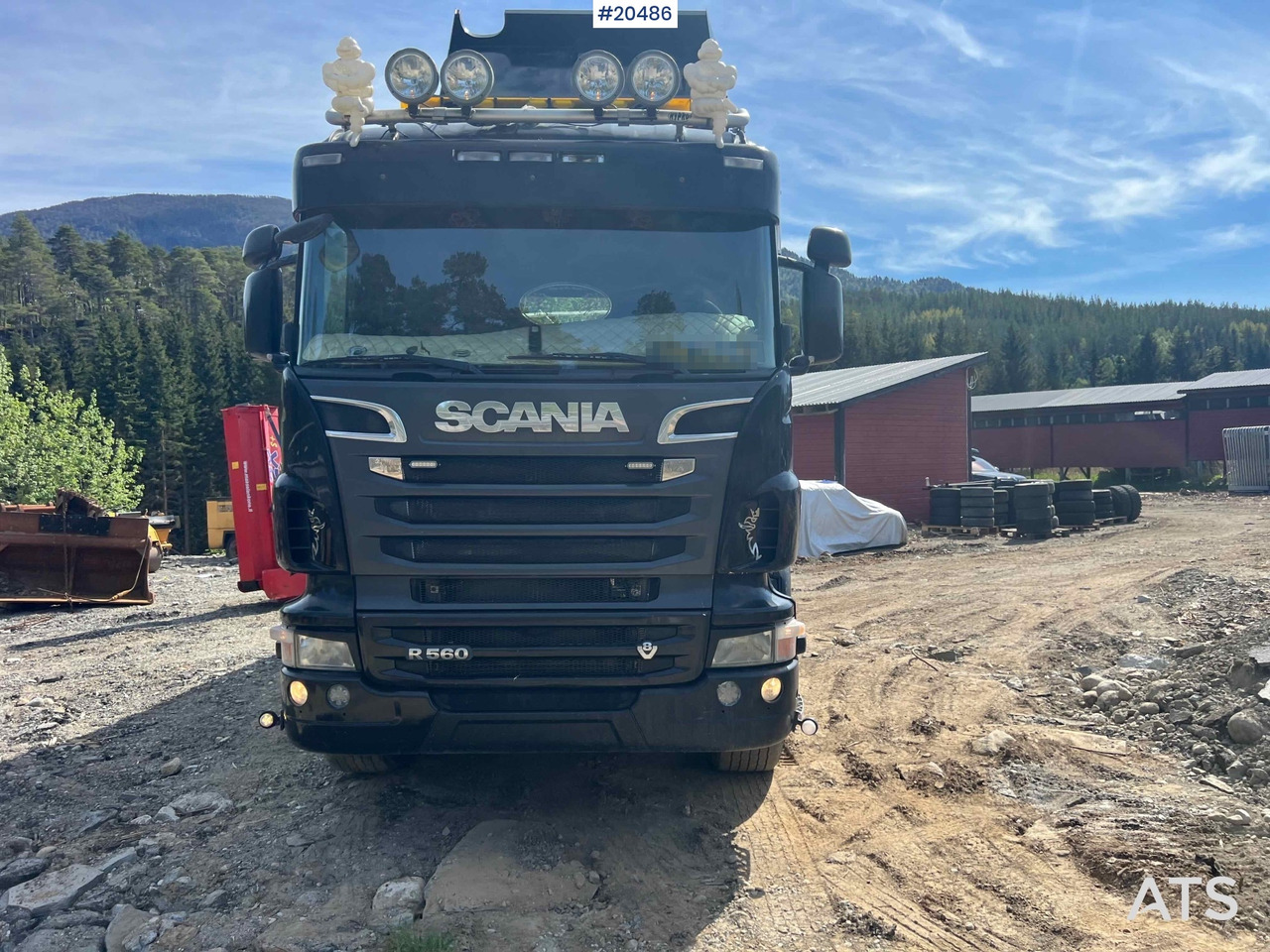 Самосвал Scania R560: фото 6