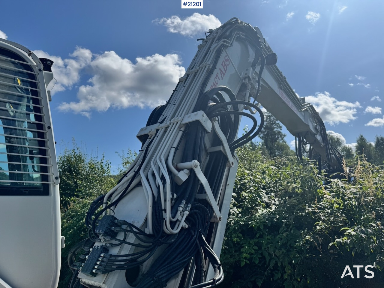 Гусеничный экскаватор Takeuchi TB280FR: фото 8