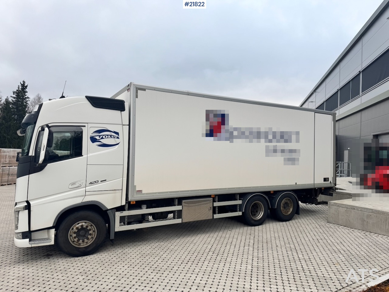 Volvo 2015 Volvo FH420 6x2 Skapbil. Eu-godkjent. SE VIDEO - Грузовик с закрытым кузовом: фото 3 Volvo 2015 Volvo FH420 6x2 Skapbil. Eu-godkjent. SE VIDEO - Грузовик с закрытым кузовом: фото 3