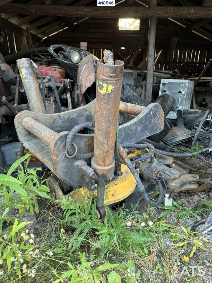 Гусеничный экскаватор Volvo EC210CL: фото 14