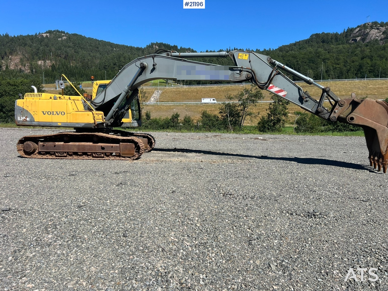 Volvo EC240 - Гусеничный экскаватор: фото 2 Volvo EC240 - Гусеничный экскаватор: фото 2