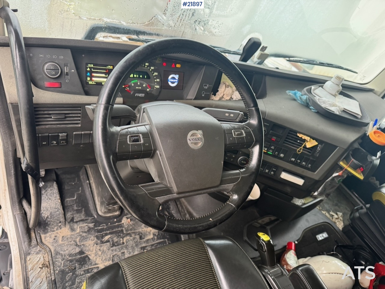 Самосвал Volvo FH16 600 6x4 Tippbil. 280 000 km! SE VIDEO: фото 25 Самосвал Volvo FH16 600 6x4 Tippbil. 280 000 km! SE VIDEO: фото 25