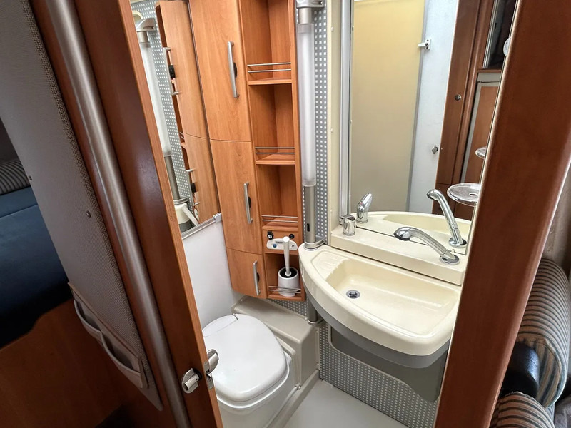 Интегрированный автодом Fiat B644 6 personen HYMER de mooiste van Nederland: фото 11