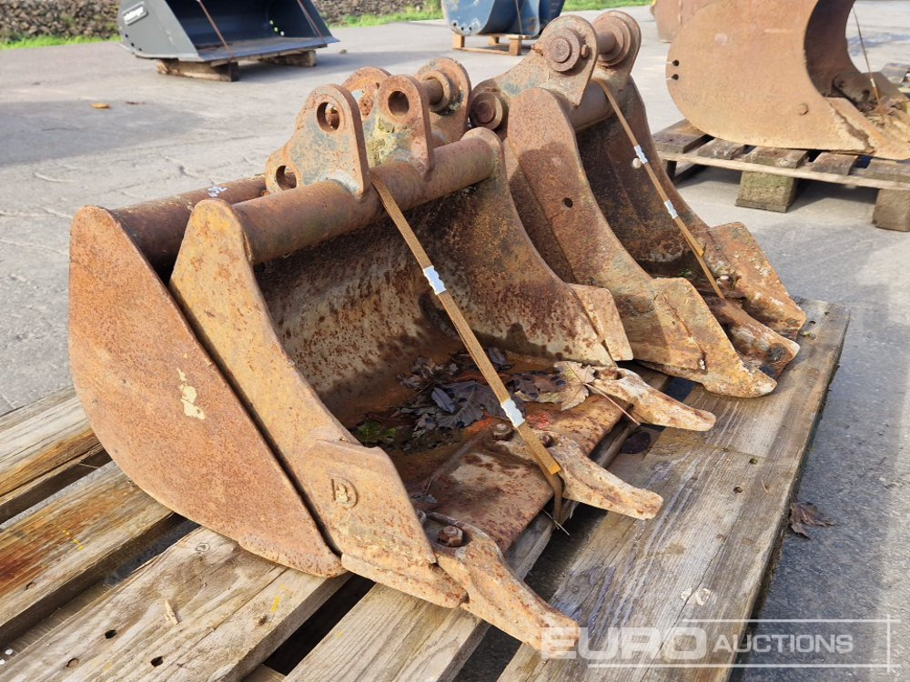 12", 17" Digging, 36" Ditching Buckets to suit Mini Excavator - Ковш: фото 1 12", 17" Digging, 36" Ditching Buckets to suit Mini Excavator - Ковш: фото 1