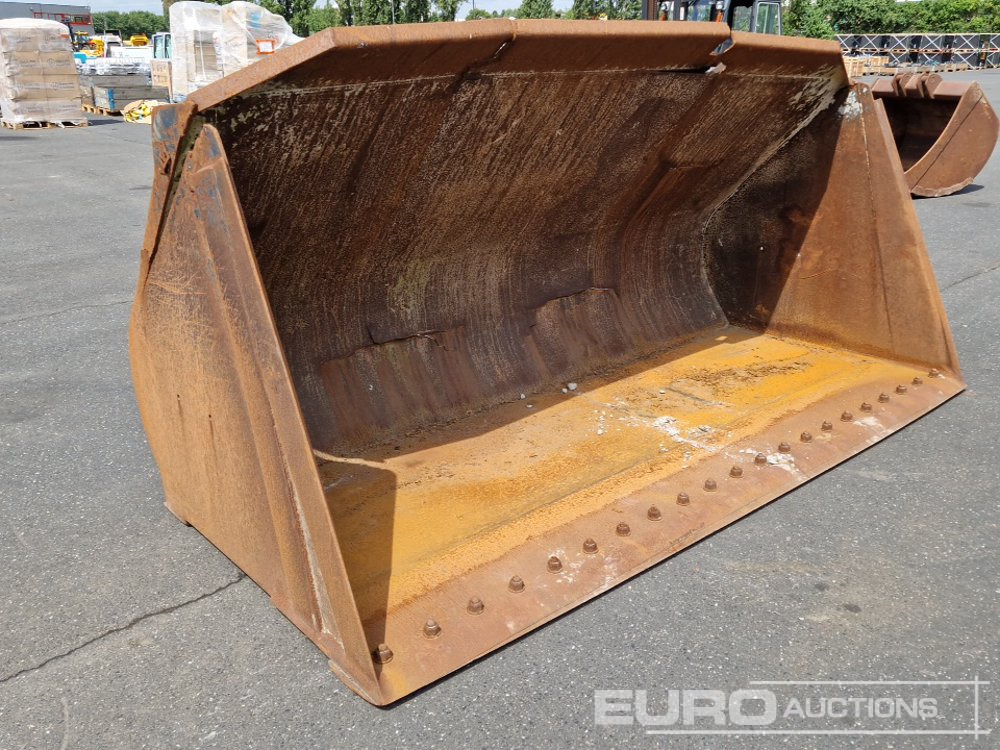 128" Front Loading Bucket to suit Volvo Wheeled Loader - Ковш: фото 4 128" Front Loading Bucket to suit Volvo Wheeled Loader - Ковш: фото 4