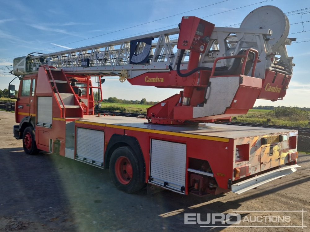 1999 Renault M230TI 4x2 Firebrigade Access Truck, Manual Gearbox (French Reg. Docs Available) - Грузовик с подъемником: фото 3 1999 Renault M230TI 4x2 Firebrigade Access Truck, Manual Gearbox (French Reg. Docs Available) - Грузовик с подъемником: фото 3