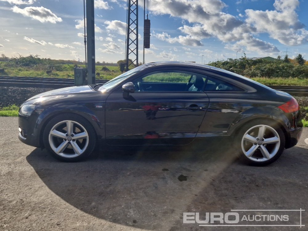 2009 Audi TT - Легковой автомобиль: фото 2 2009 Audi TT - Легковой автомобиль: фото 2