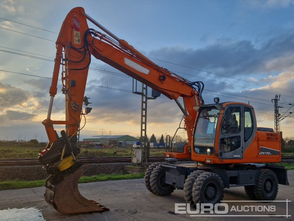 2010 Doosan DX170W - Колёсный экскаватор: фото 1 2010 Doosan DX170W - Колёсный экскаватор: фото 1