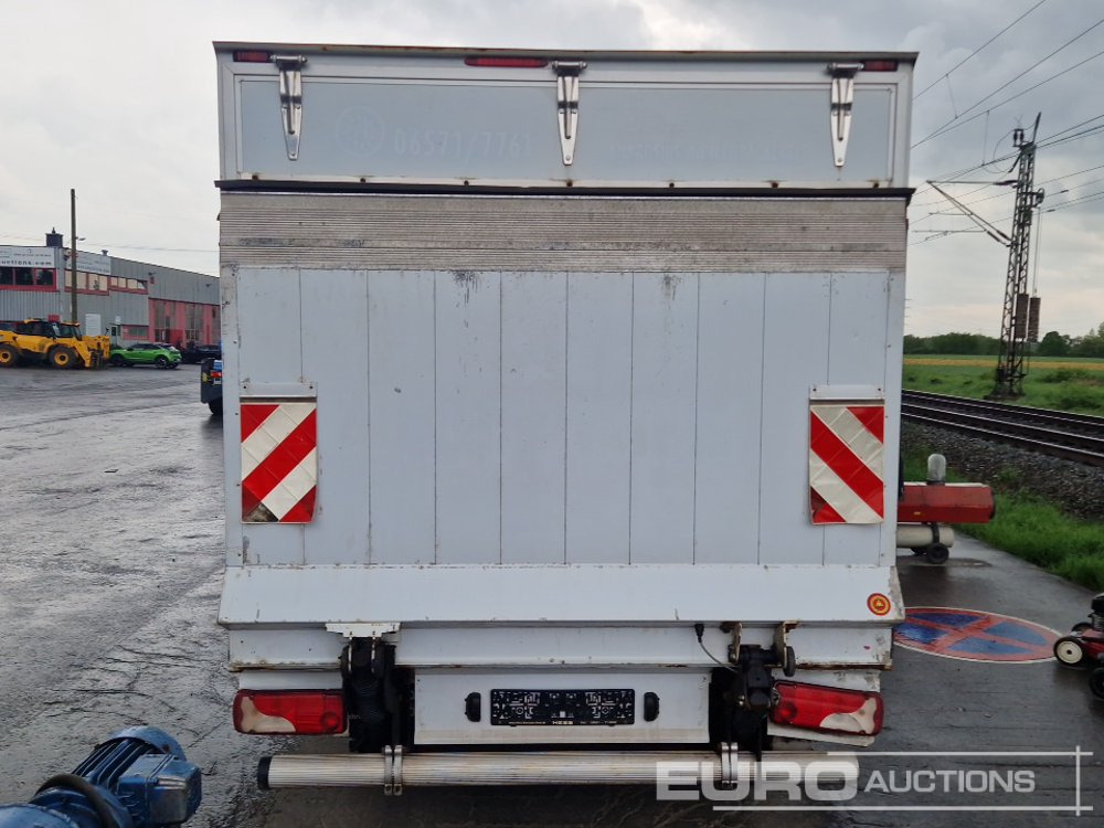 2012 Mercedes Sprinter - Фургон с закрытым кузовом: фото 4 2012 Mercedes Sprinter - Фургон с закрытым кузовом: фото 4
