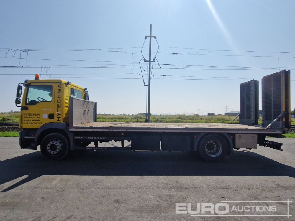 2014 MAN TGM18.340 - Грузовик бортовой/ Платформа: фото 2 2014 MAN TGM18.340 - Грузовик бортовой/ Платформа: фото 2