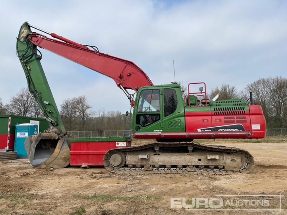 2016 Doosan DX255LC-5 - Гусеничный экскаватор: фото 1 2016 Doosan DX255LC-5 - Гусеничный экскаватор: фото 1