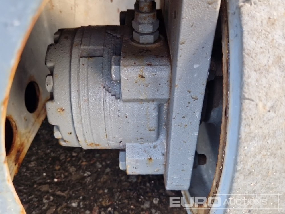 Вертикальный мачтовый подъемник 2016 Snorkel TM12-C-E: фото 11