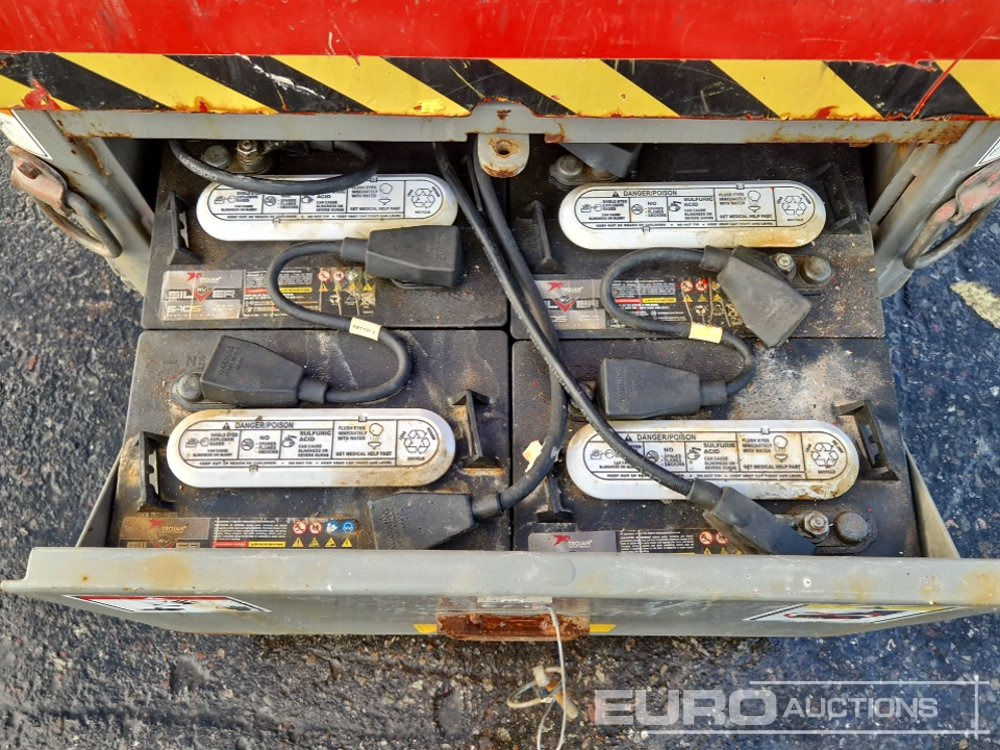 Вертикальный мачтовый подъемник 2016 Snorkel TM12-C-E: фото 14