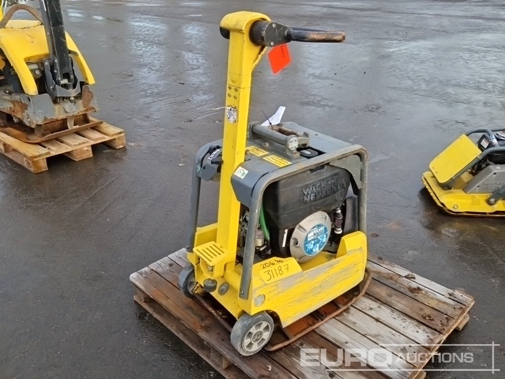 2016 Wacker DPU3050 - Виброплита: фото 1 2016 Wacker DPU3050 - Виброплита: фото 1