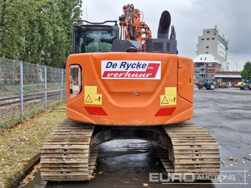 2017 Hitachi ZX135US-6 - Гусеничный экскаватор: фото 4 2017 Hitachi ZX135US-6 - Гусеничный экскаватор: фото 4