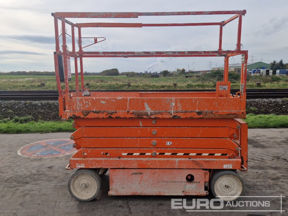 2018 SkyJack SJIII 3226 - Ножничный подъемник: фото 2 2018 SkyJack SJIII 3226 - Ножничный подъемник: фото 2