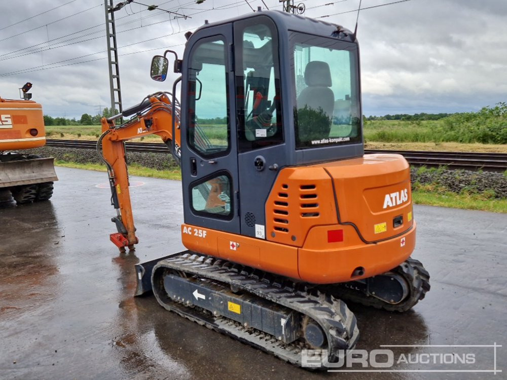 2022 Atlas AC25F Rubber Tracks, Blade, Offset, Pioed, Aux Piping, QH - Мини-экскаватор: фото 3 2022 Atlas AC25F Rubber Tracks, Blade, Offset, Pioed, Aux Piping, QH - Мини-экскаватор: фото 3