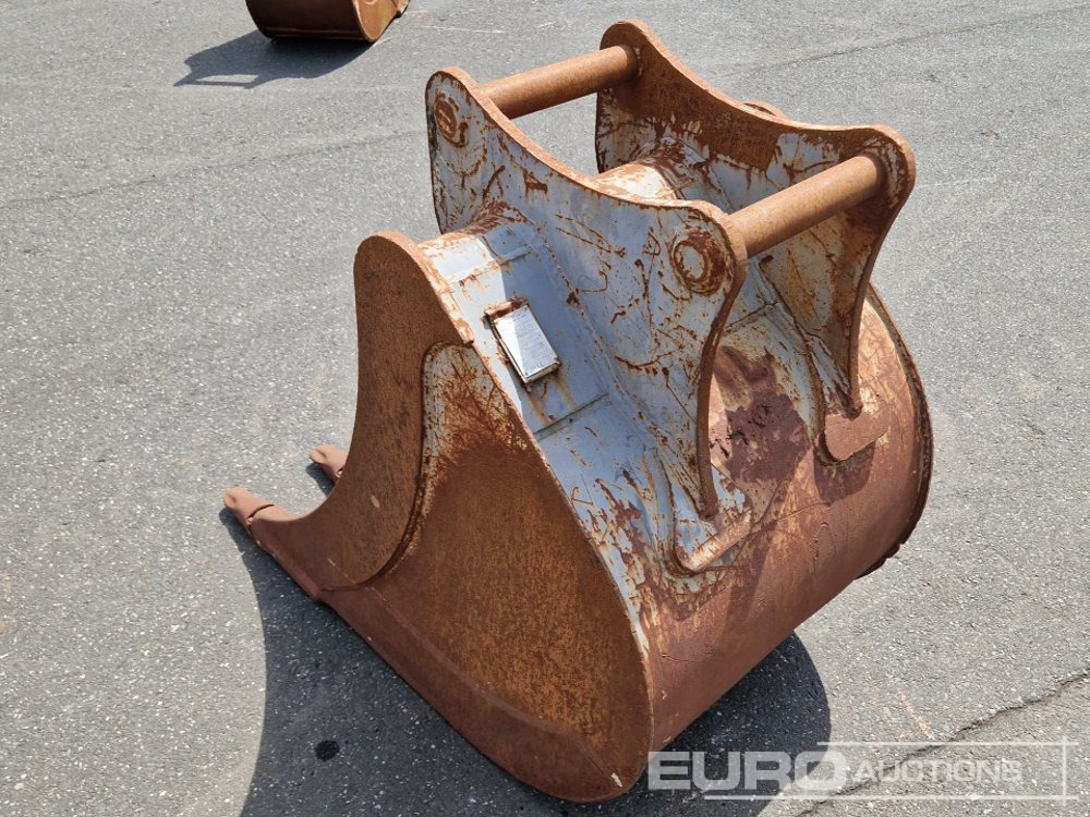 32" Digging Bucket to suit Volvo EW140B - Ковш: фото 2 32" Digging Bucket to suit Volvo EW140B - Ковш: фото 2