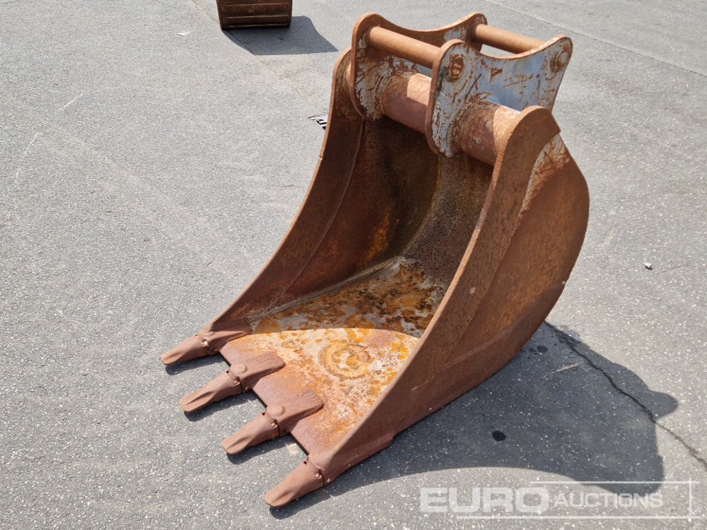 32" Digging Bucket to suit Volvo EW140B - Ковш: фото 1 32" Digging Bucket to suit Volvo EW140B - Ковш: фото 1