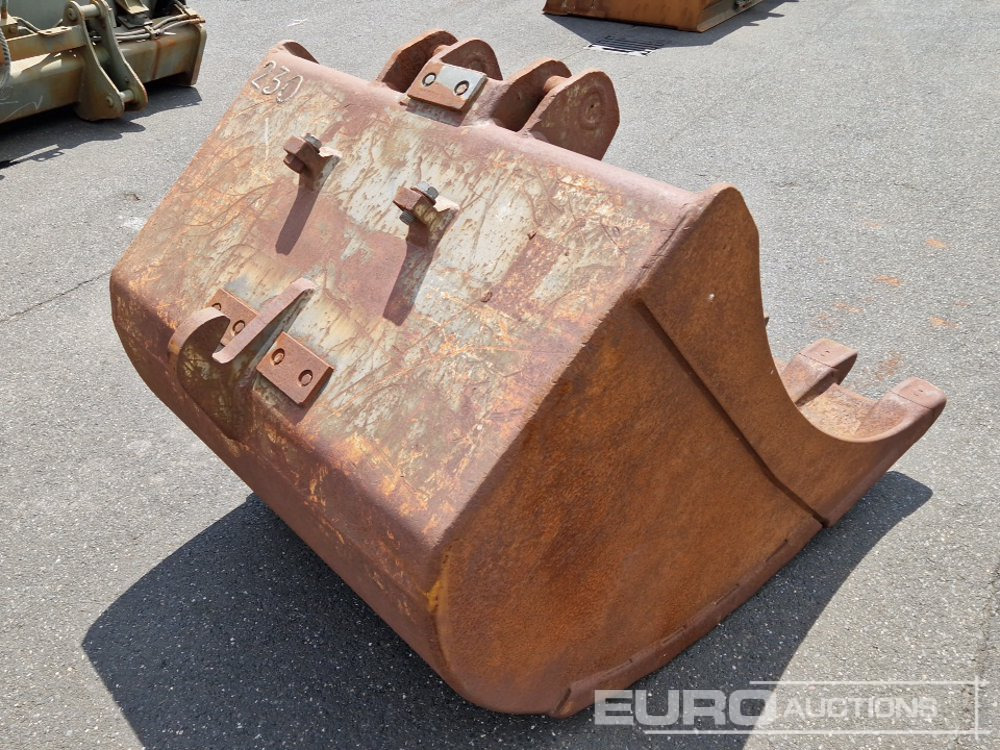 48" Digging Bucket, Volvo S1 - Ковш: фото 3 48" Digging Bucket, Volvo S1 - Ковш: фото 3