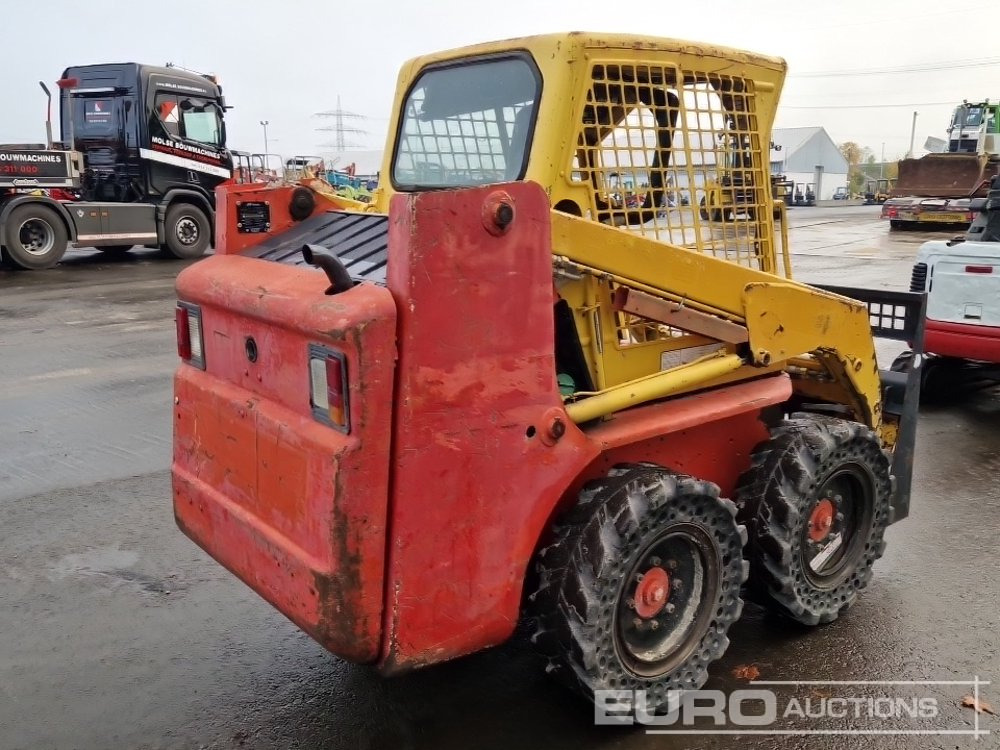 Bobcat S130 - Мини-погрузчик с бортовым поворотом: фото 5 Bobcat S130 - Мини-погрузчик с бортовым поворотом: фото 5