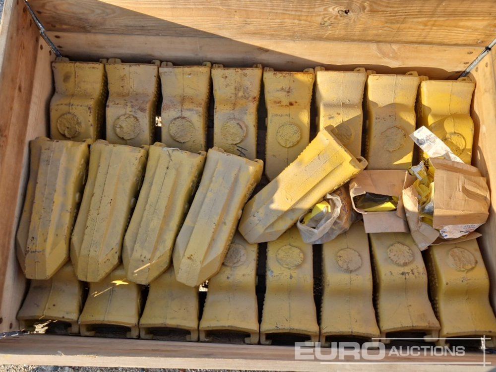 CAT 980M Teeth (21 of) - Ковш: фото 1 CAT 980M Teeth (21 of) - Ковш: фото 1