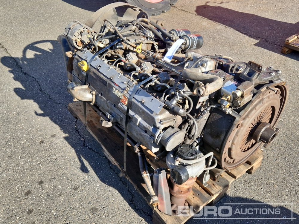 Deutz 6 Cylinder Turbo Diesel Engine - Двигатель: фото 4 Deutz 6 Cylinder Turbo Diesel Engine - Двигатель: фото 4