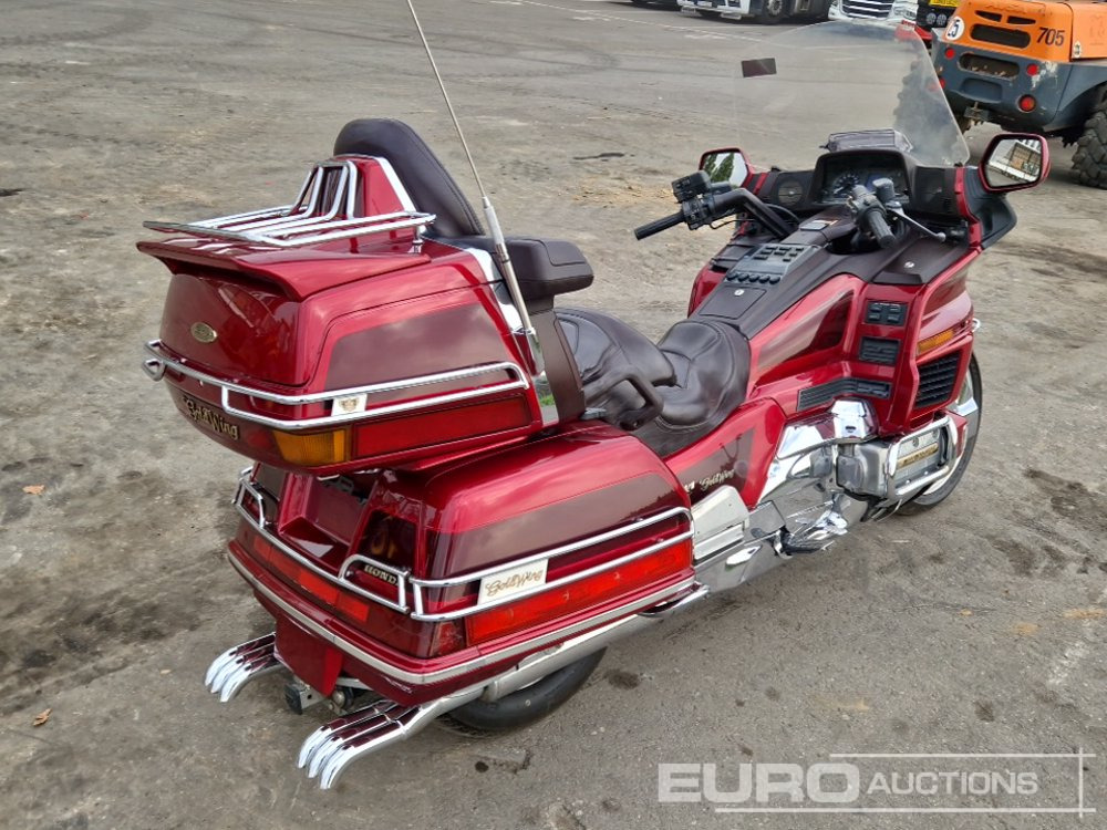 Honda GOLDWING - Мотоцикл: фото 4 Honda GOLDWING - Мотоцикл: фото 4