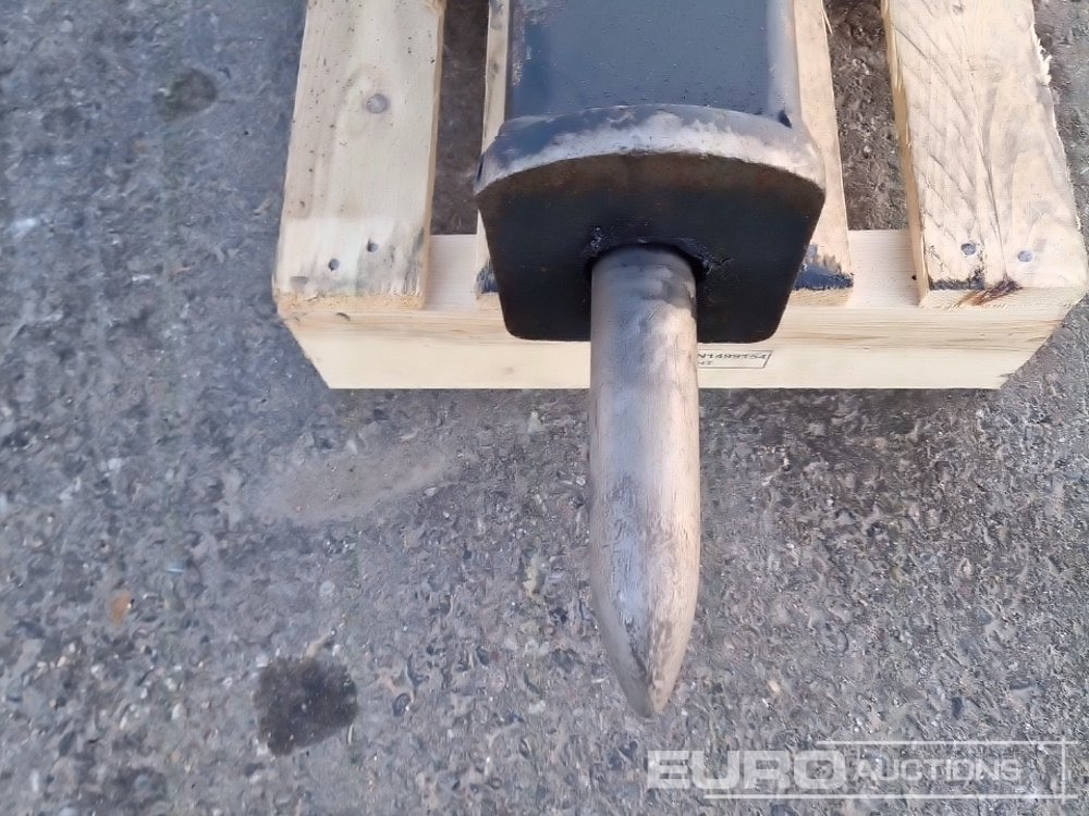 Mustang HM100 - Гидромолот: фото 5 Mustang HM100 - Гидромолот: фото 5