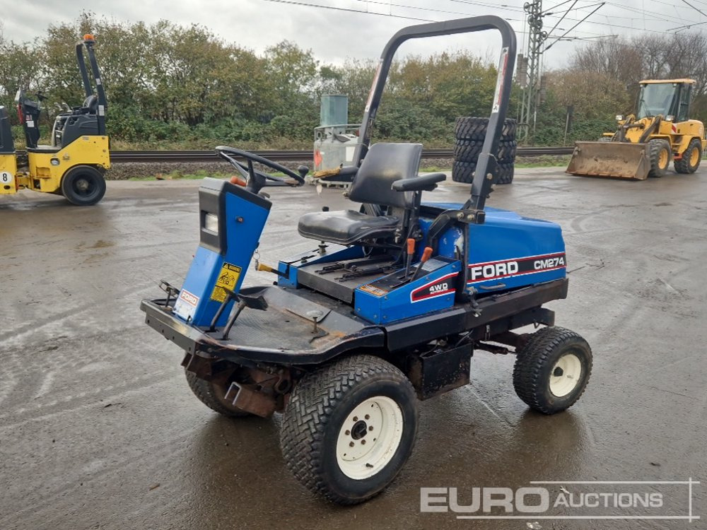 New Holland TM274 4WD Ride on Lawnmower, Roll Bar - Газонокосилка: фото 1 New Holland TM274 4WD Ride on Lawnmower, Roll Bar - Газонокосилка: фото 1