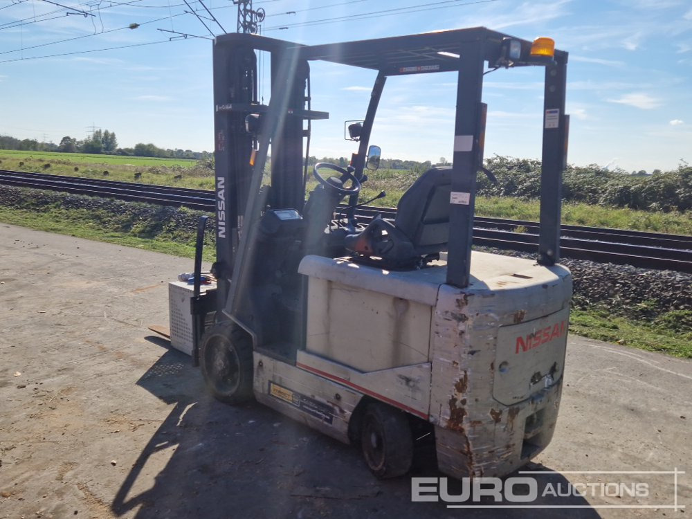 Nissan Electric Forklift 3 Stage Mast, Free Lift Mast, Side Shift, Forks, Charger - Вилочный погрузчик: фото 3 Nissan Electric Forklift 3 Stage Mast, Free Lift Mast, Side Shift, Forks, Charger - Вилочный погрузчик: фото 3