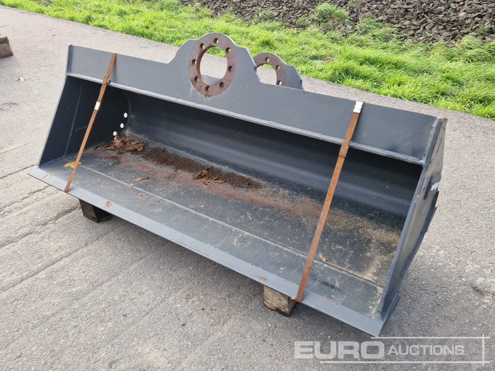 Rädlinger 54" Tilt Ditching Bucket - Ковш: фото 2 Rädlinger 54" Tilt Ditching Bucket - Ковш: фото 2