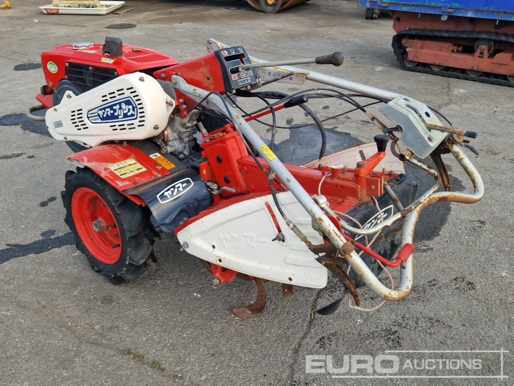 Yanmar YT400-HS4 - Сельскохозяйственная техника: фото 2 Yanmar YT400-HS4 - Сельскохозяйственная техника: фото 2