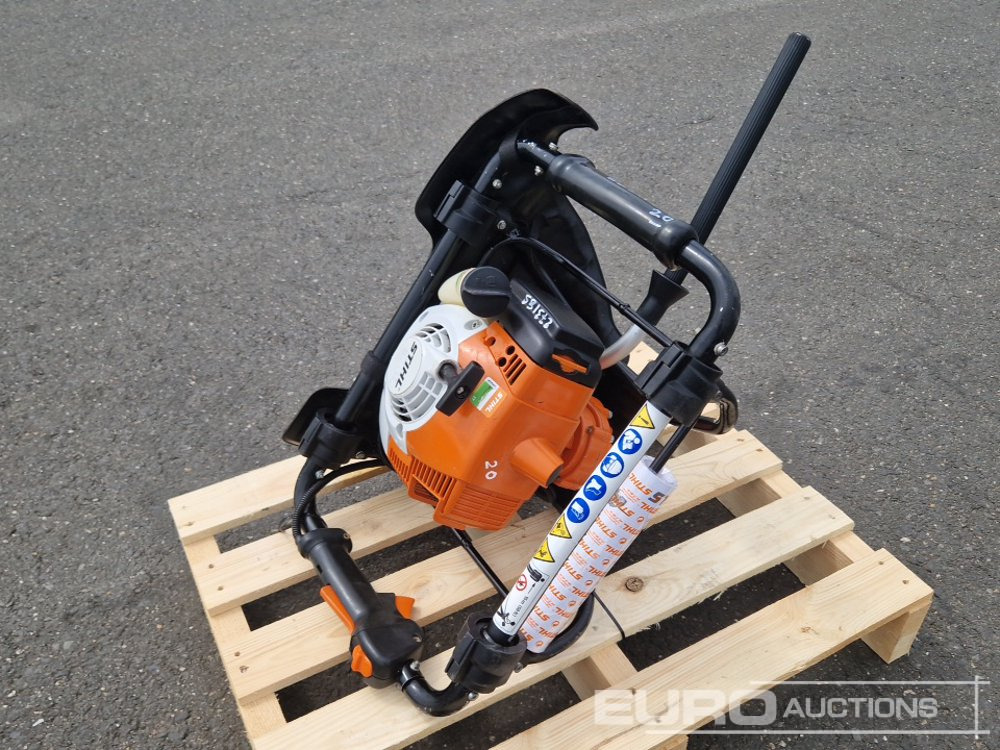 Stihl BT121Petrol Auger - Бур: фото 1 Stihl BT121Petrol Auger - Бур: фото 1