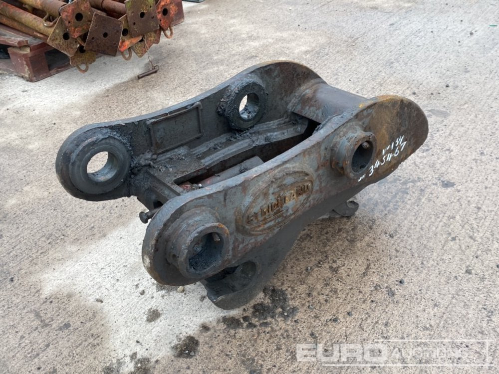 Strickland Hydraulic Quick Hitch 65mm Pin to suit 13 Ton Excavator - Сцепное устройство: фото 1 Strickland Hydraulic Quick Hitch 65mm Pin to suit 13 Ton Excavator - Сцепное устройство: фото 1